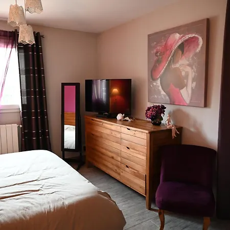 A L'oree Du Bois B&B Baron (Gard)