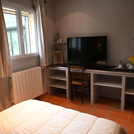B&B A L'oree Du Bois Baron (Gard)